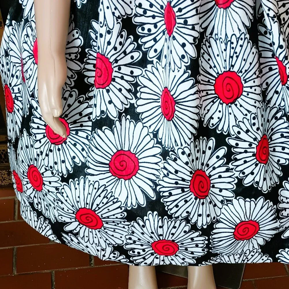 American Princess Floral Dress 5 Girls Sleeveless Red Black Daisy Ruffle Neck